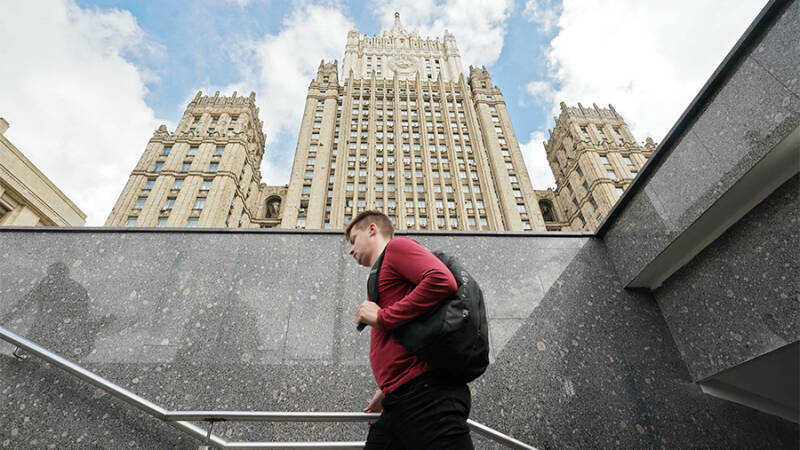 В МИД РФ призвали МОК отказаться от деструктивной антироссийской линии