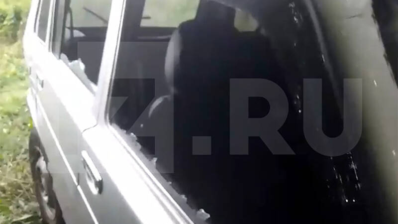 Опубликованы кадры последствий обстрела ВСУ автомобиля в Судже