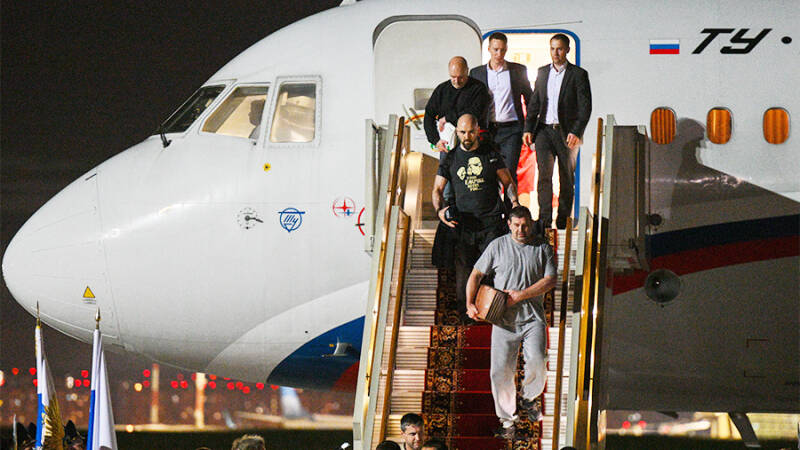 Медведев сравнил обмен заключенными между РФ и Западом с трудной шахматной партией