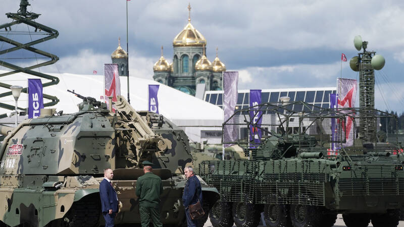 Дело с техникой: как прошло открытие форума «Армия-2024»
