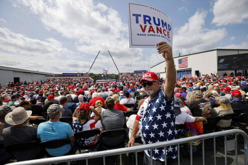 Конечная дистанция: выход из гонки Кеннеди не повлияет на рейтинги Трампа