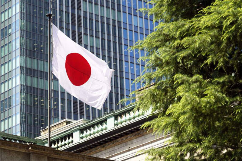 Кризисное расстояние: отойдет ли экономика от обвала на биржах