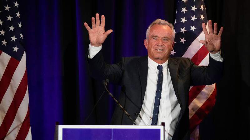 Конечная дистанция: выход из гонки Кеннеди не повлияет на рейтинги Трампа