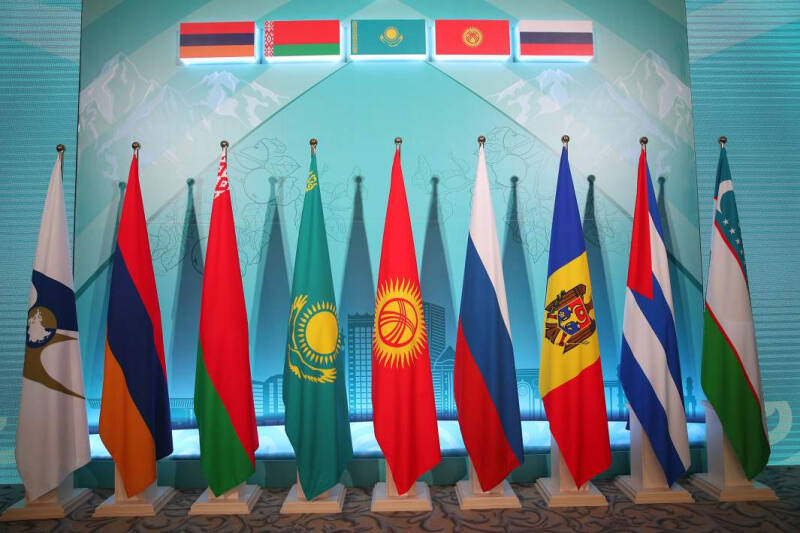 Зал выжидания: в Евразийской комиссии приветствуют намерение Ирана стать наблюдателем при ЕАЭС