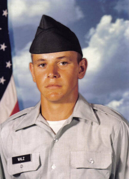 Знакомьтесь, Тим Уолц: Камала Харрис выбрала кандидата в вице-президенты