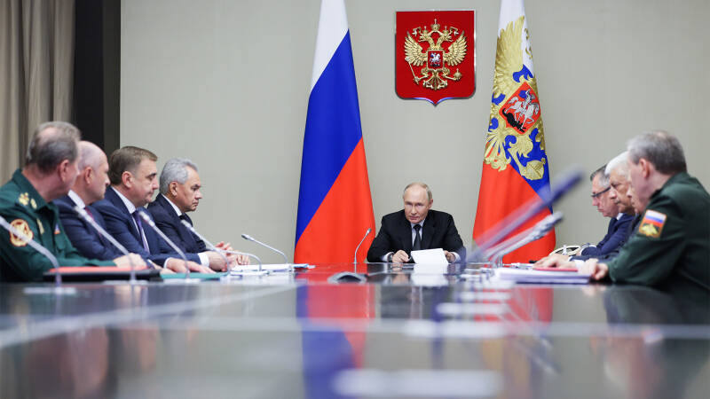 &laquo;О чем с ними вообще можно говорить?&raquo;