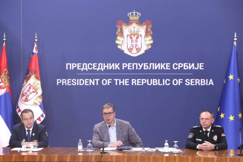 Литий из пустого в порожнее: в Сербии вспыхнули протесты из-за редкого металла