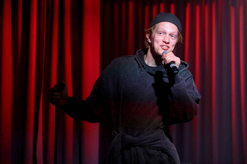 Полёт &laquo;Желтой стрелы&raquo;: Таганка выпустила спектакль &mdash; рок-концерт