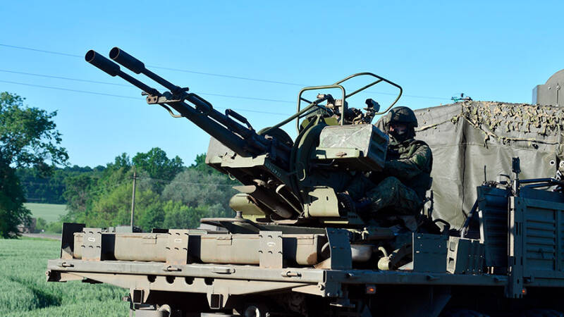 Силы ПВО уничтожили 18 беспилотников над тремя регионами РФ за ночь