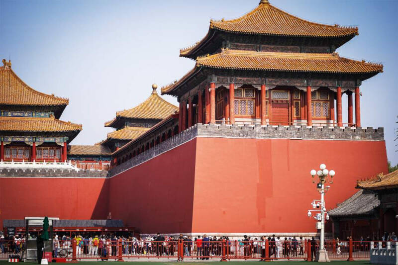 Бархатный резон: куда дешевле всего слетать в сентябре