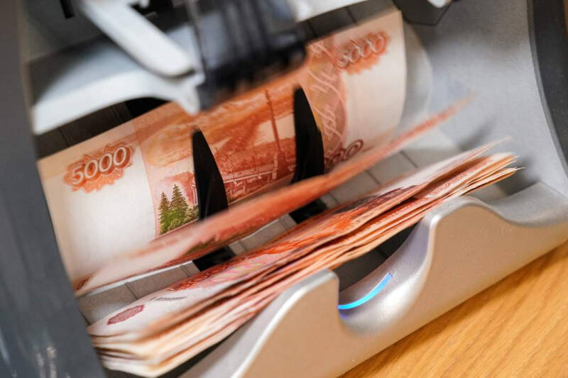 Ставка на спор: почему в ЦБ не стали повышать ключевую до 20%