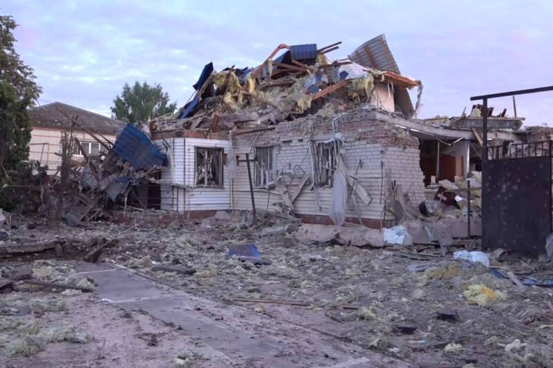 Строгий отпор: ВС РФ продолжают уничтожать противника в Курской области