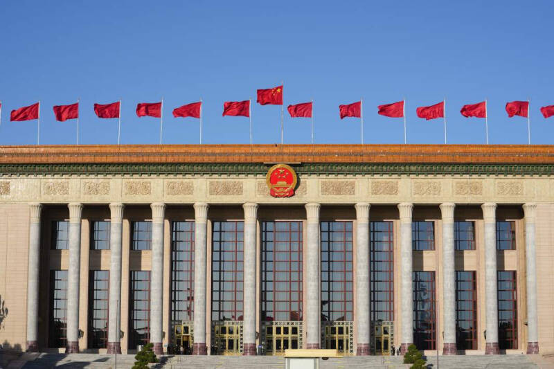 В ЮАР по делу срочно: мирную инициативу Китая по Украине одобрили более ста стран