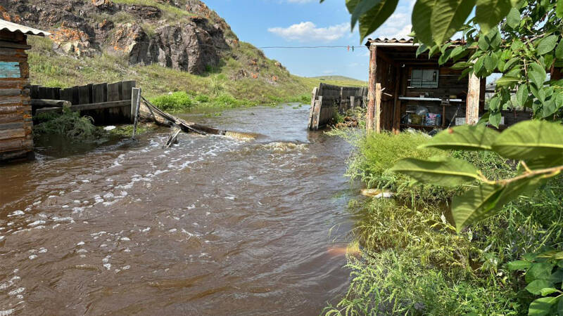 Дождевая страда: как регионы борются с последствиями мощных осадков