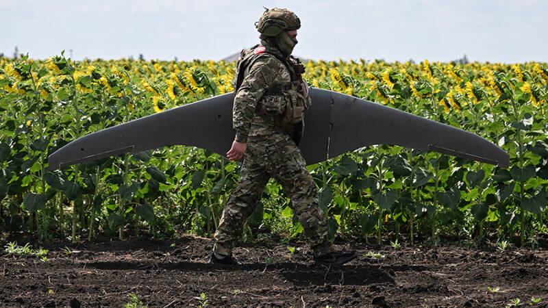 Бойцы Росгвардии уничтожили танк и две бронемашины ВСУ в Курской области