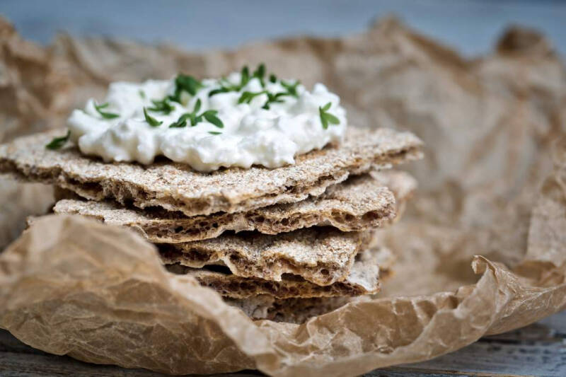 На сон жующим: какие продукты лучше усваиваются утром и вечером