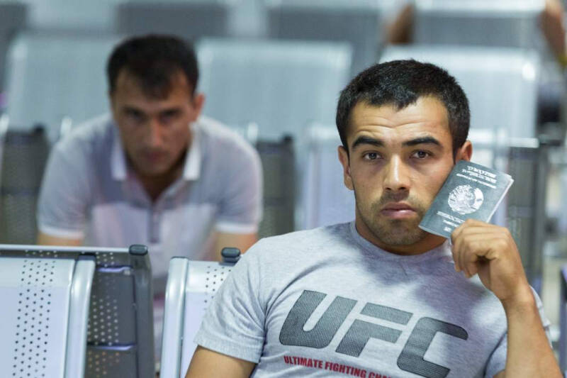 Трудности переводов: к чему приведет отток таджикских мигрантов из России