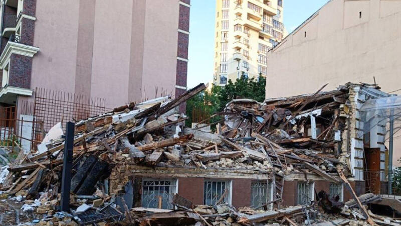 Мэр Киева возложил вину за снос усадьбы Зеленских на власти Украины