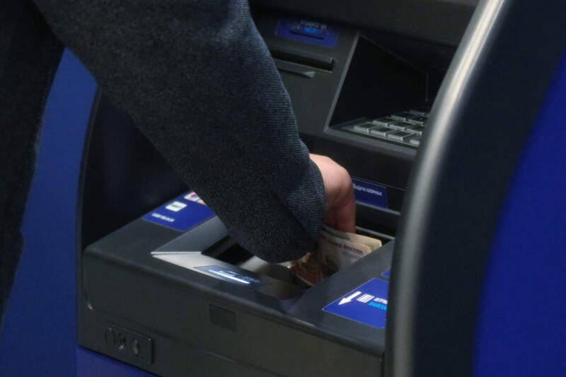 Умаслил миллиарды: экс-замминистру сельского хозяйства грозит 15 лет